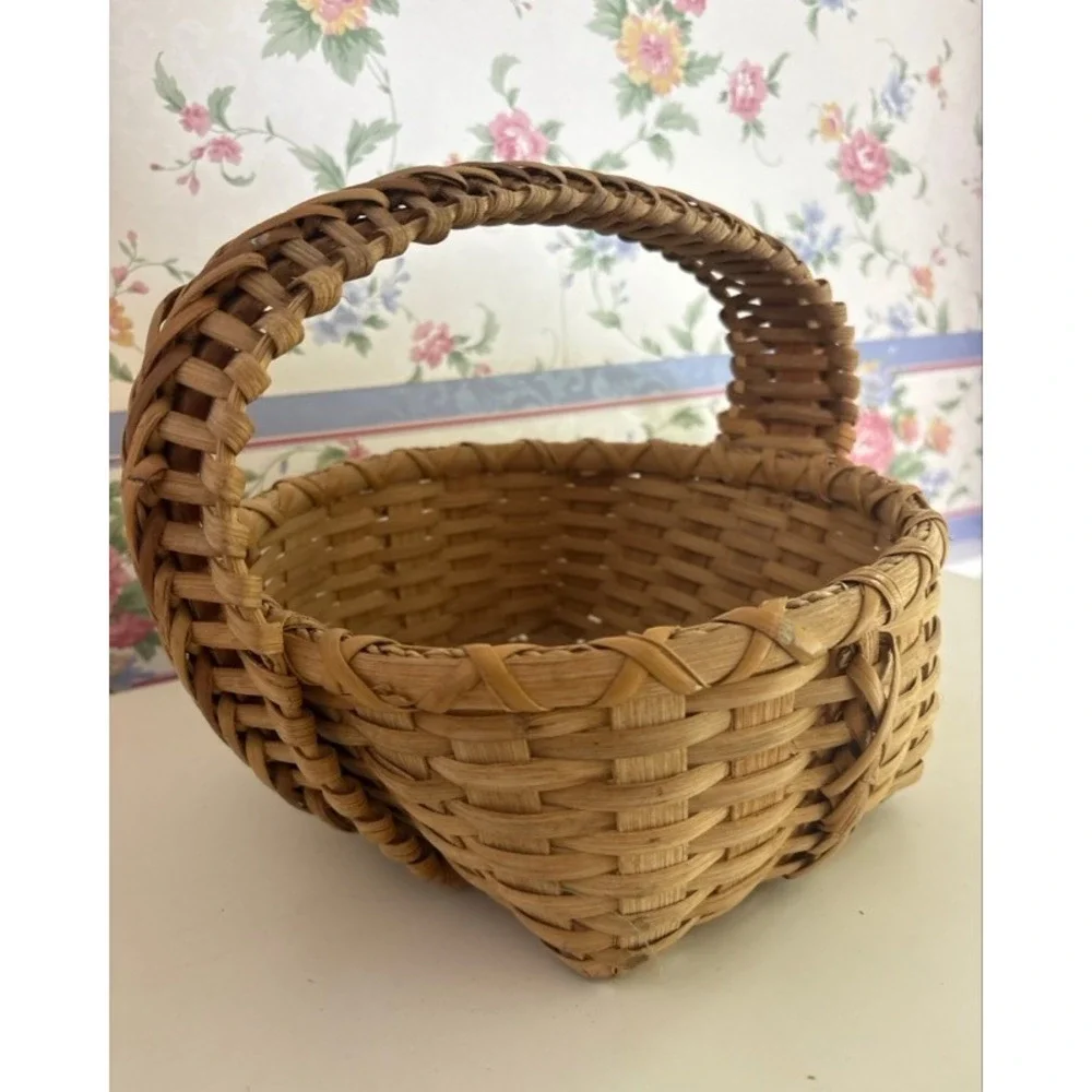 Vintage Woven Splint Wood Basket Handcrafted Rustic Farmhouse Decor Small Handle